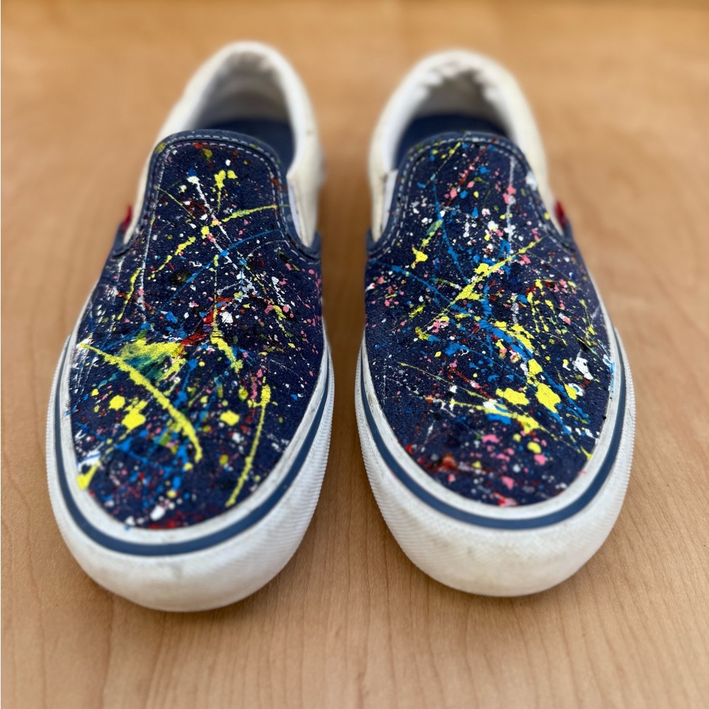 Van’s Women’s Artist Series